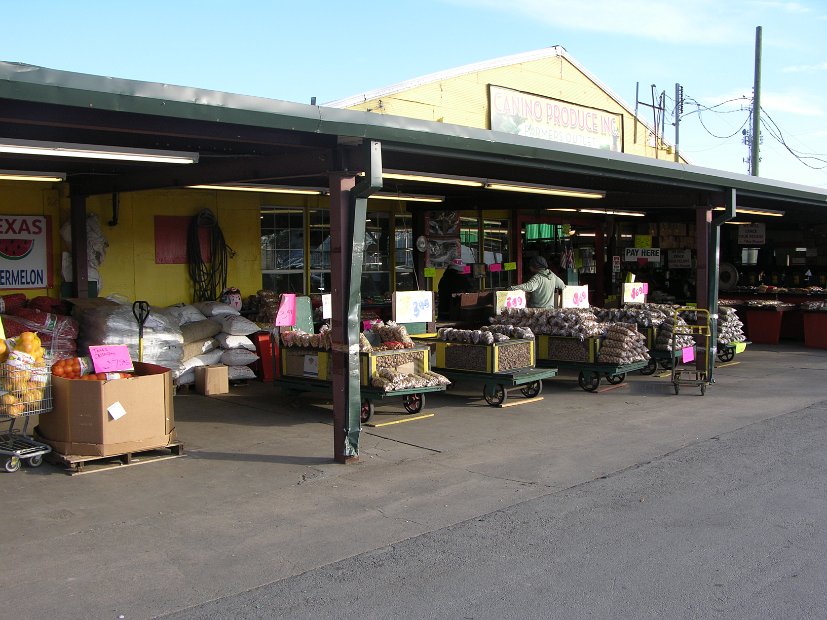 Canino Farmers Market 2520 Airline  (4)